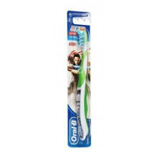 junior-star-wars-cepillo-de-dientes-6-12-anos-oral-b