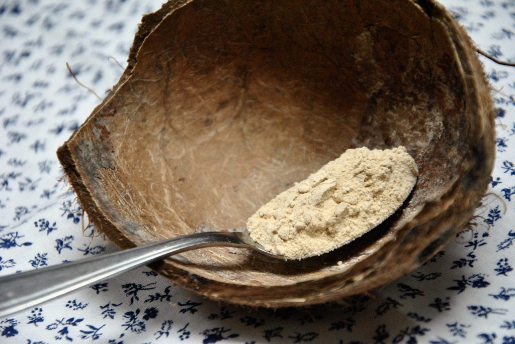 Raíz de maca andina en primer plano